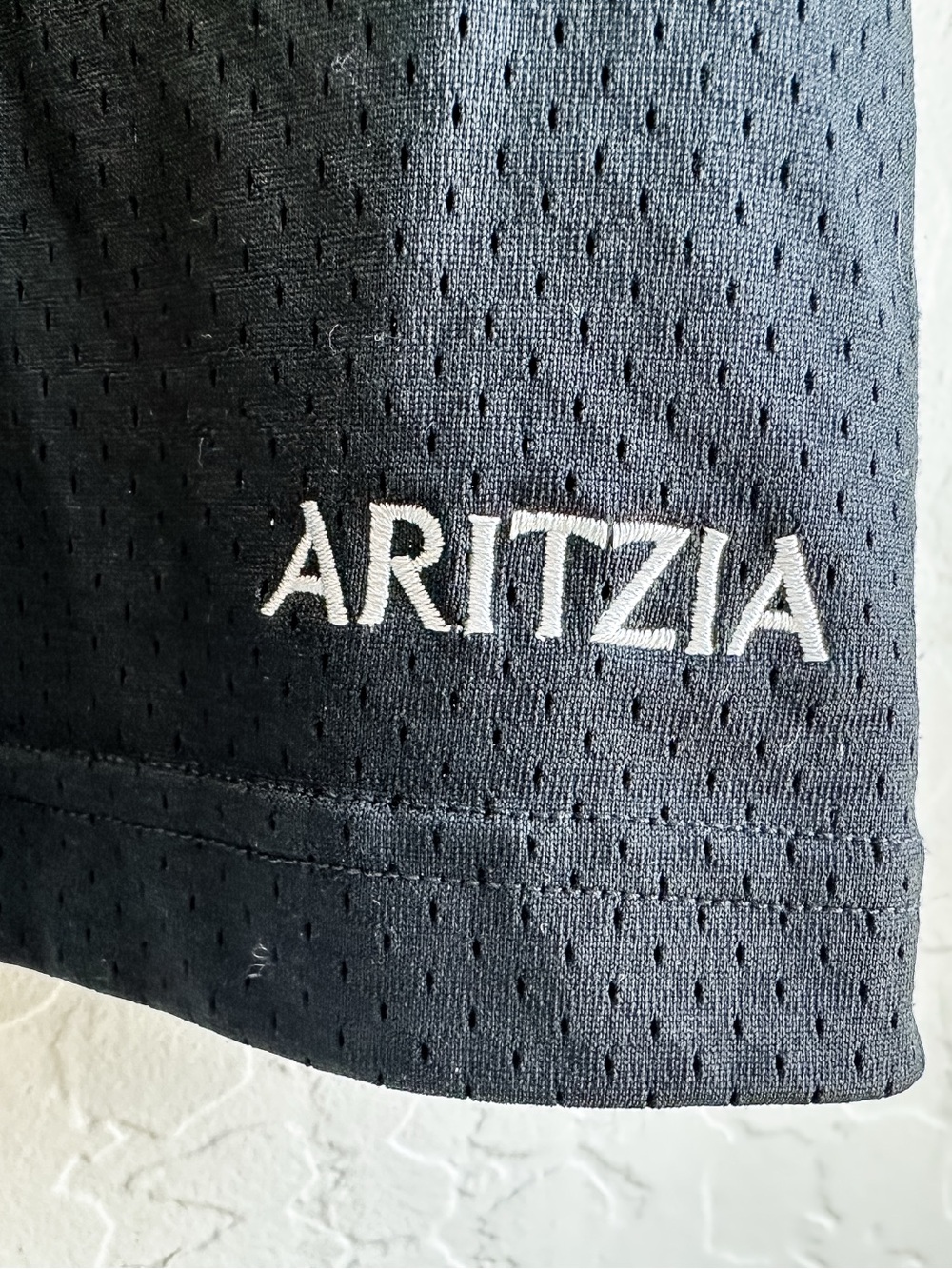 Aritzia Halftime Tank Mesh Jersey Varsity Tank Black/White Women’s - Size XSmall - Picture 11 of 12